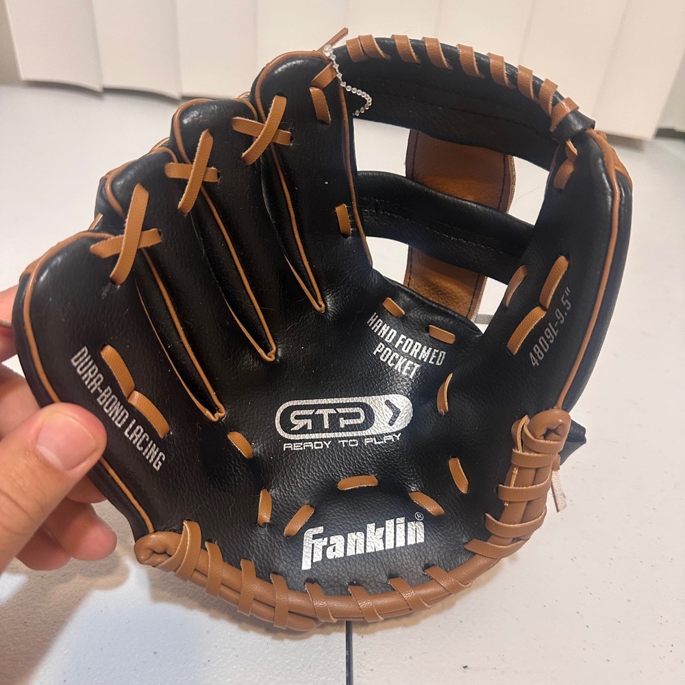 Franklin Baseball Glove Youth 9.5 Black Brown RTP 4809L Hand Formed Pocket Tball